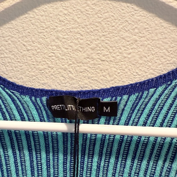 PrettyLittleThing Blue Ribbed Cut-Out Bodysuit - Picture 6 of 6